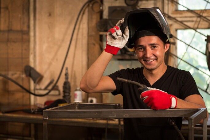 Ausbildung Kunststoff- und Kautschuktechnologe (m/w/d) Fachrichtung Halbzeuge 2027, 1. Bild